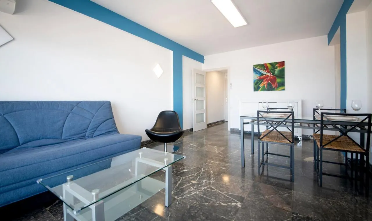 R130 Beachfront Apartment With Air Conditionner Segur de Calafell 0*,  Spain