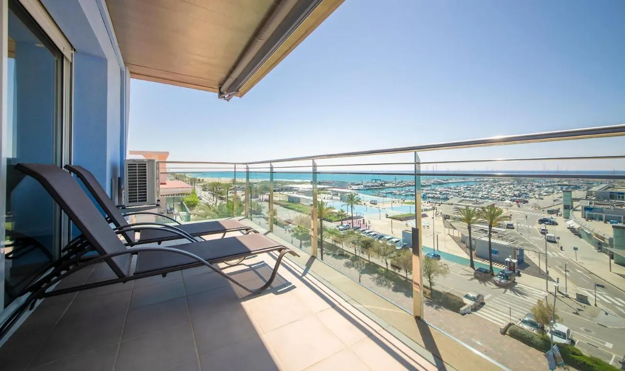 R130 Beachfront Apartment With Air Conditionner Segur de Calafell
