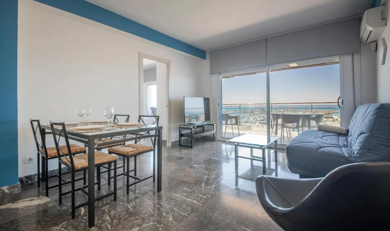 R130 Beachfront Apartment With Air Conditionner Segur de Calafell Spain