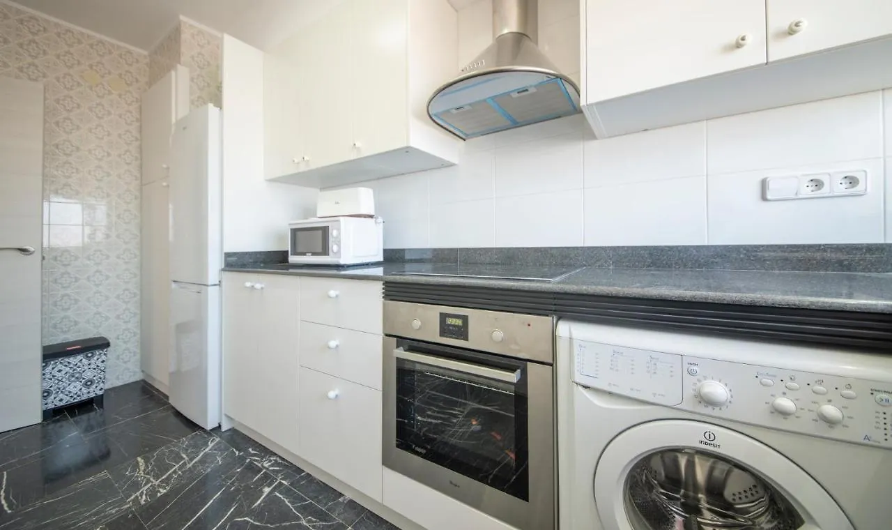 R130 Beachfront Apartment With Air Conditionner Segur de Calafell