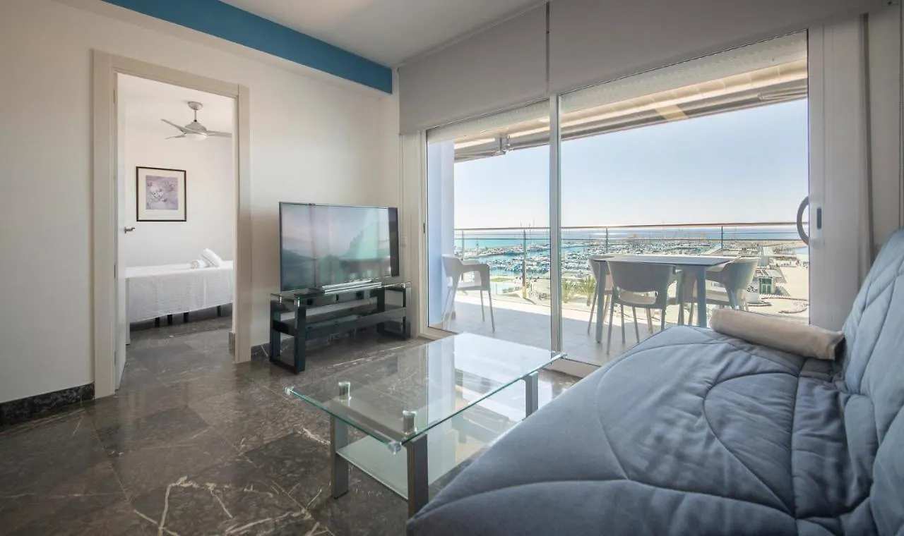 R130 Beachfront Apartment With Air Conditionner Segur de Calafell